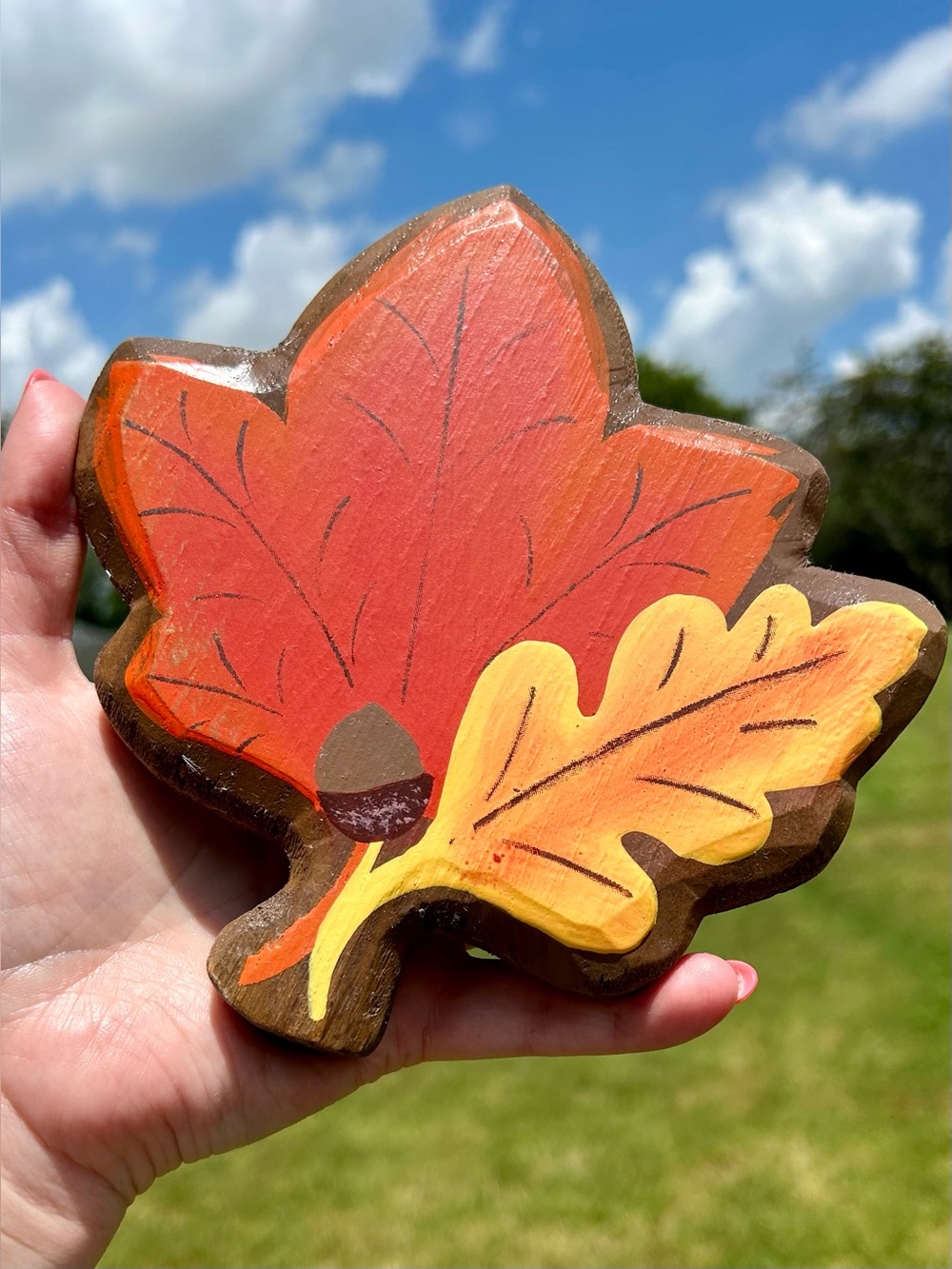 Demdaco Wooden Fall Leaves Magnet Token EUC